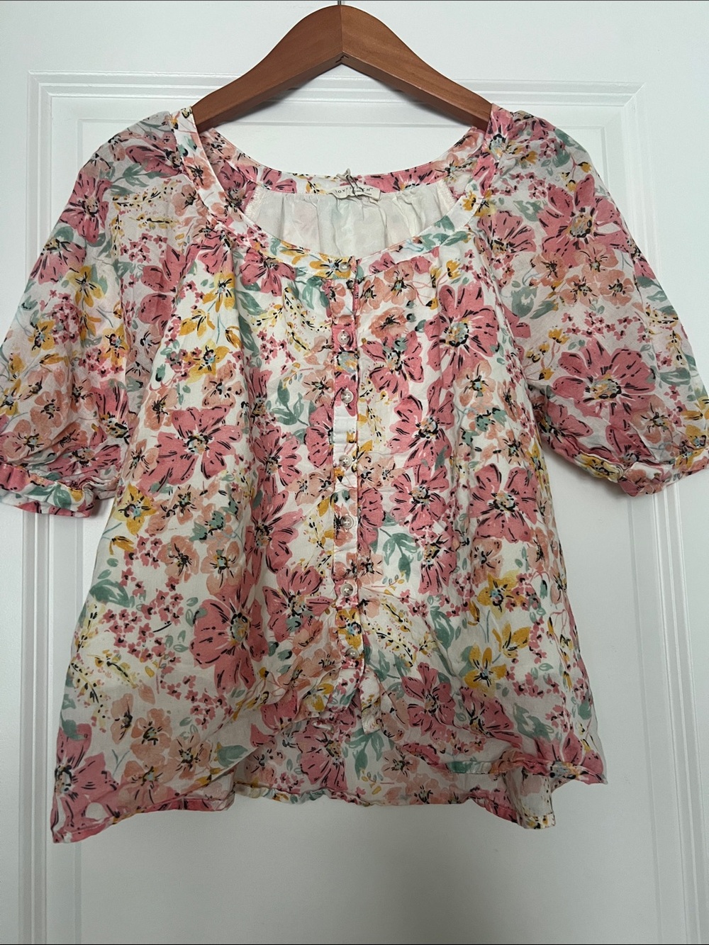 Love Stitch Pink Floral Button-Front Puff Sleeve Blouse